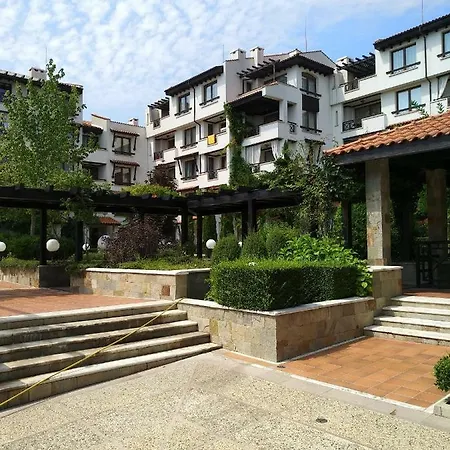 Oasis & Spa Studio 1